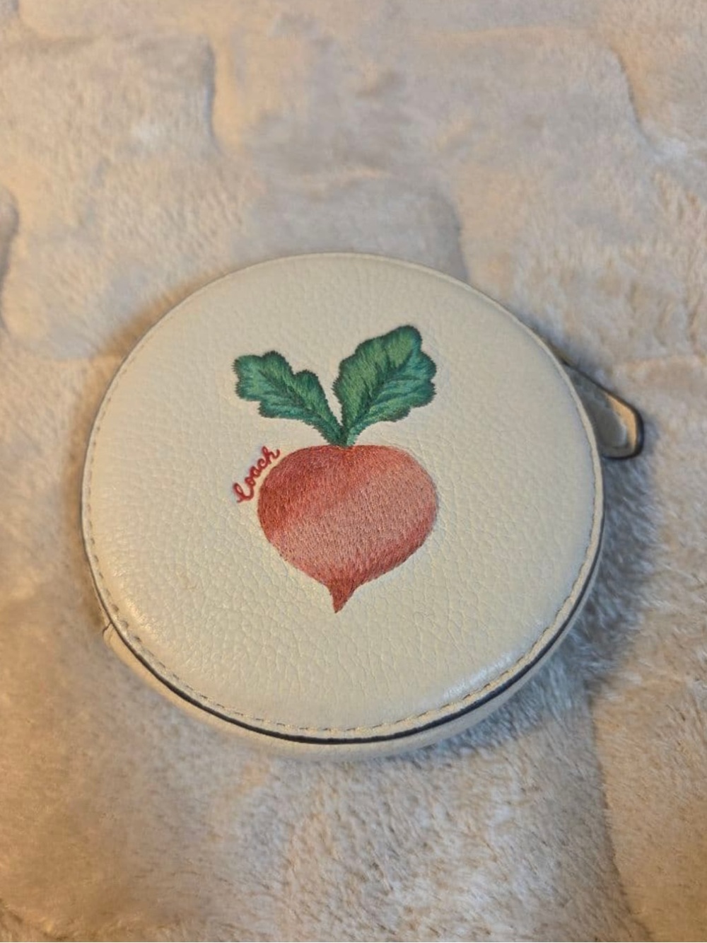 Coach Radish Embroidered Motif Round Leather Coin Purse EUC